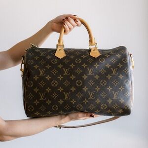 🍒SOLD🍒 • Louis Vuitton Speedy 35 Bandouliere